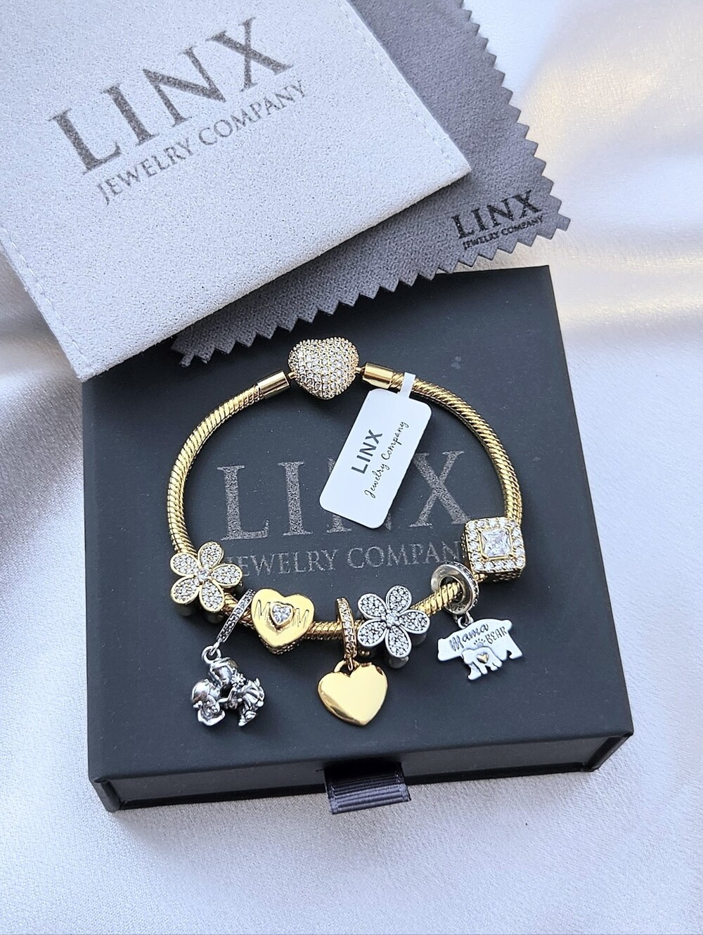 Linx Gold Snake Chain Bracelet With Wife   And Mom Themed Charms